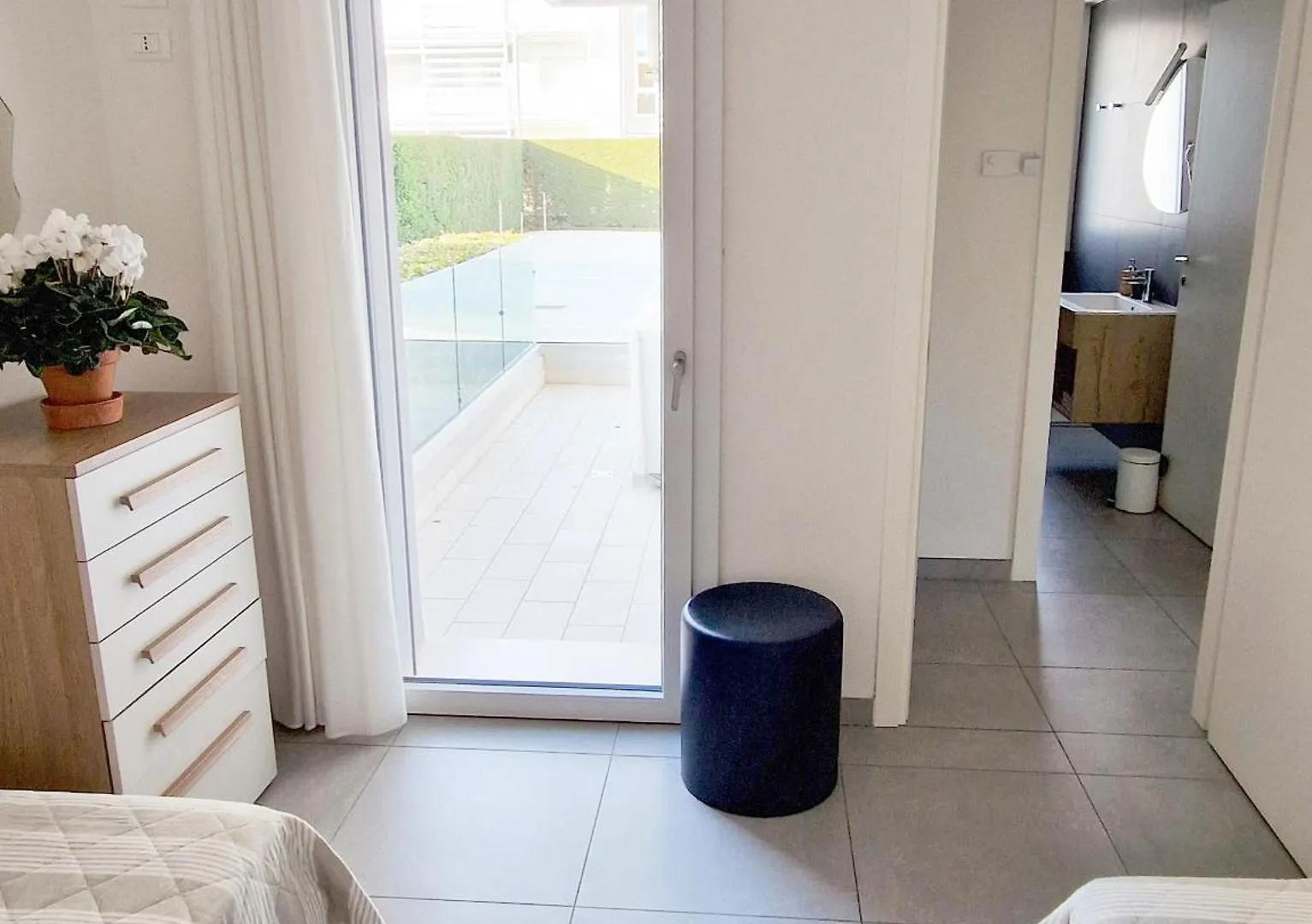 דירה לידו די ג'סולו Dainese Apartments, Casa Miriam
